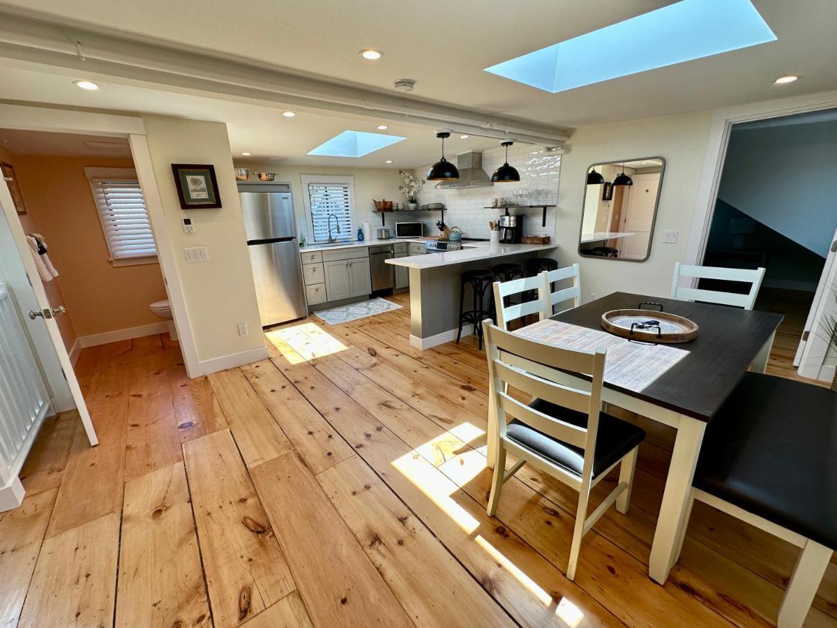 Prime Location! Renovated House! 6 Bed4 Bath Villa Newport Exterior photo